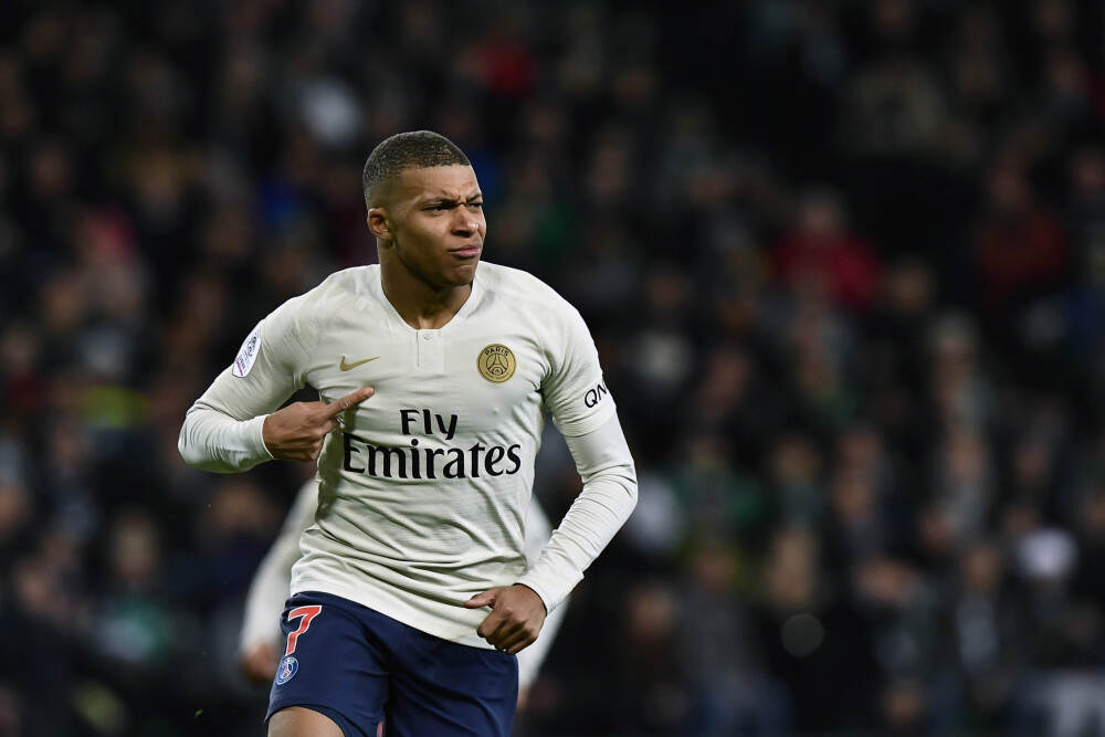 纳尼：当年弗格森在曼联没人敢造次 现在年轻球员缺乏纪律和规矩